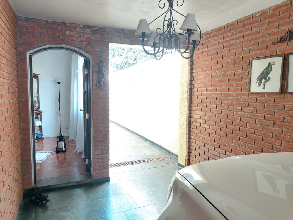 Casa, 2 quartos, 200 m² - Foto 1