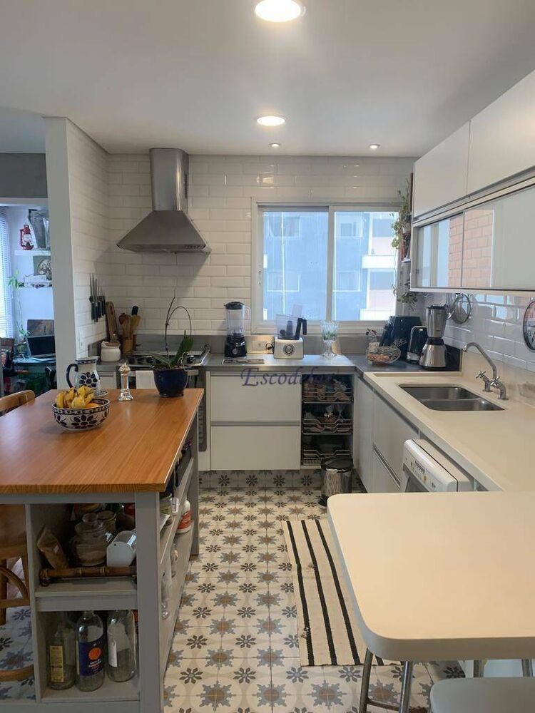 Apartamento, 3 quartos, 157 m² - Foto 2