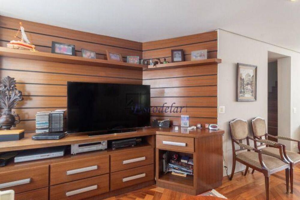 Apartamento para alugar com 3 quartos, 256m² - Foto 4