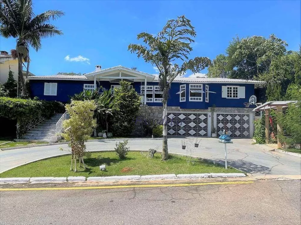 Casa de Condomínio à venda com 4 quartos, 600m² - Foto 4