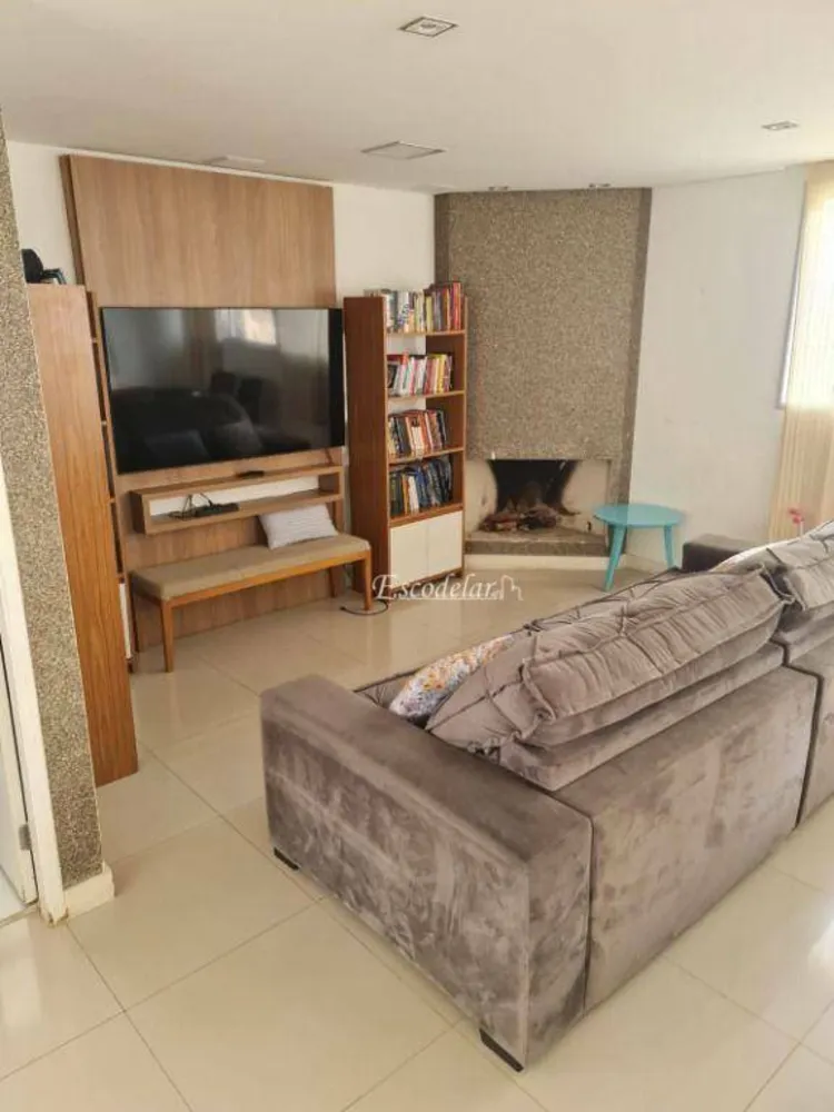Sobrado, 3 quartos, 227 m² - Foto 2