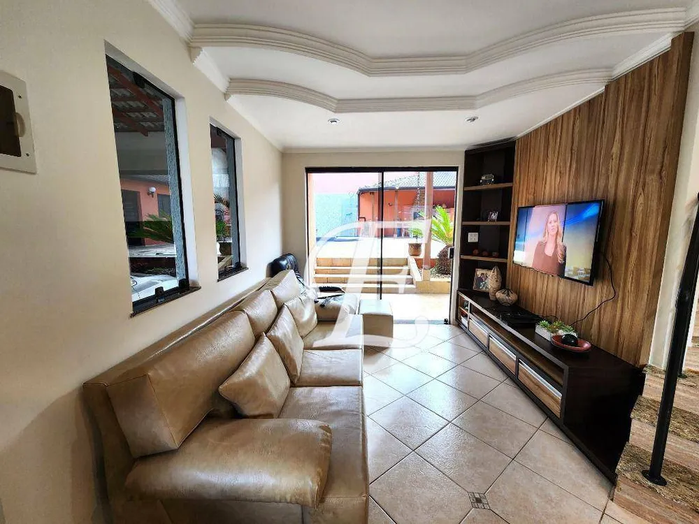 Casa, 4 quartos, 250 m² - Foto 3