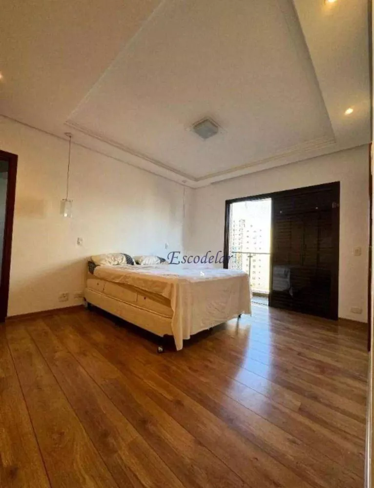 Apartamento à venda com 3 quartos, 212m² - Foto 5