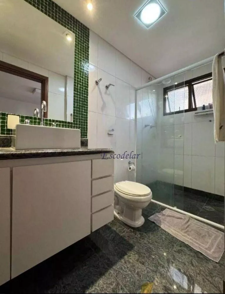 Apartamento à venda com 3 quartos, 212m² - Foto 8