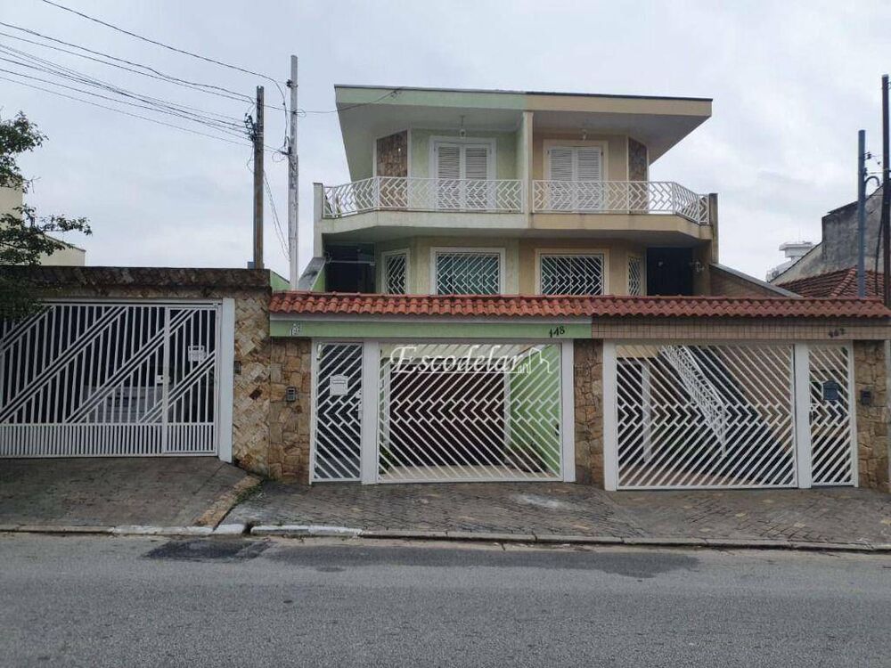 Sobrado, 3 quartos, 228 m² - Foto 1