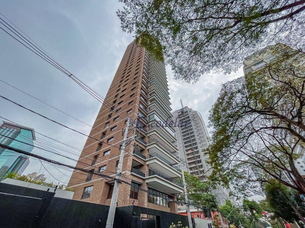 Apartamento, 3 quartos, 307 m² - Foto 1