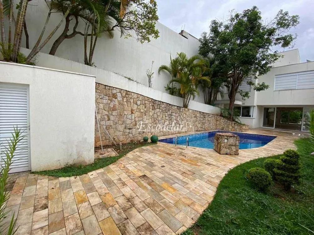 Casa de Condomínio à venda com 4 quartos, 425m² - Foto 2