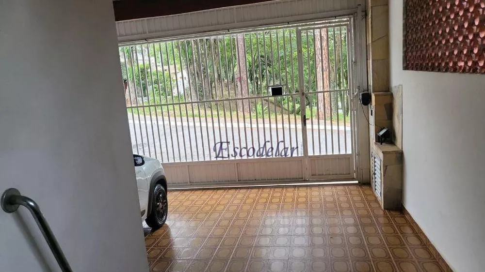 Sobrado à venda com 3 quartos, 146m² - Foto 1