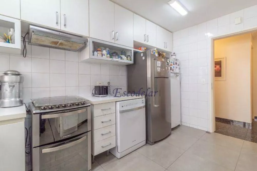 Apartamento para alugar com 4 quartos, 150m² - Foto 2