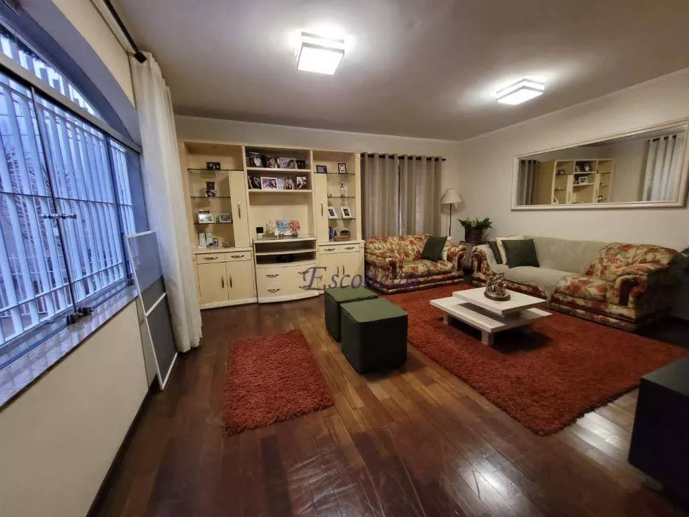 Sobrado à venda com 3 quartos, 280m² - Foto 1