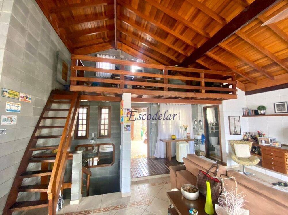 Casa, 4 quartos, 244 m² - Foto 2