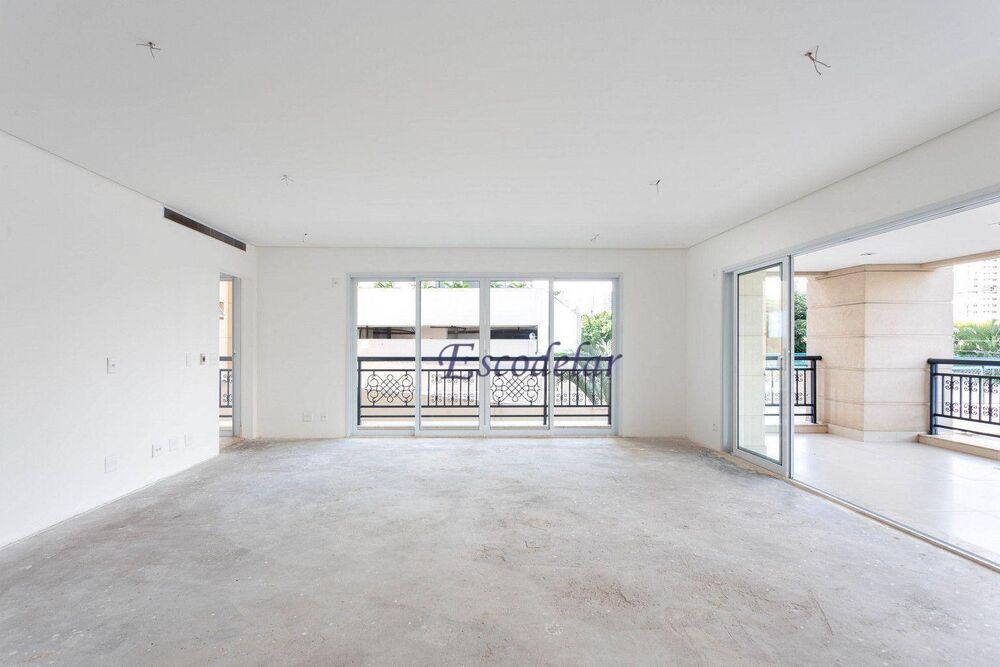 Apartamento para alugar com 4 quartos, 456m² - Foto 1