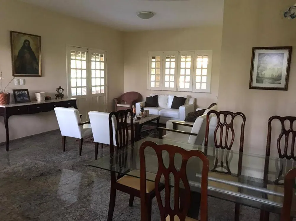 Casa, 6 quartos, 1600 m² - Foto 4