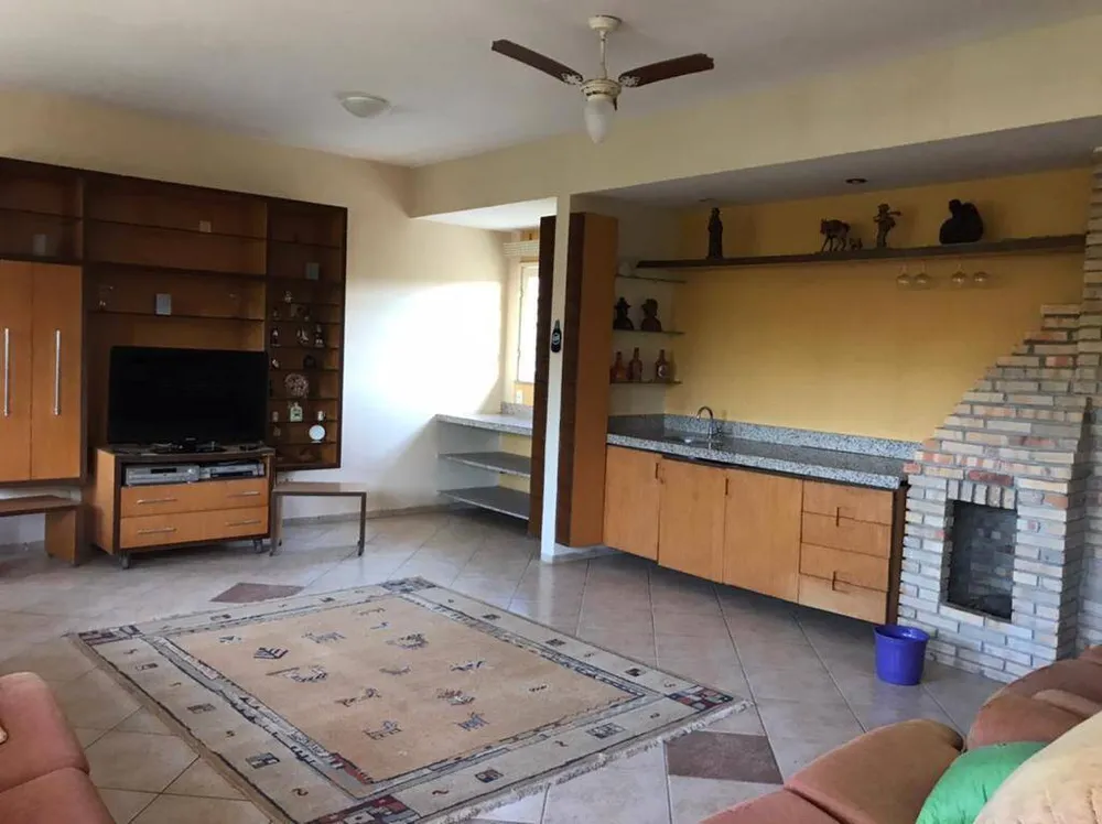 Casa, 6 quartos, 1600 m² - Foto 13