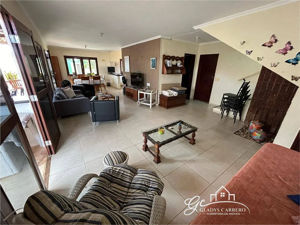 Casa, 3 quartos, 200 m² - Foto 1