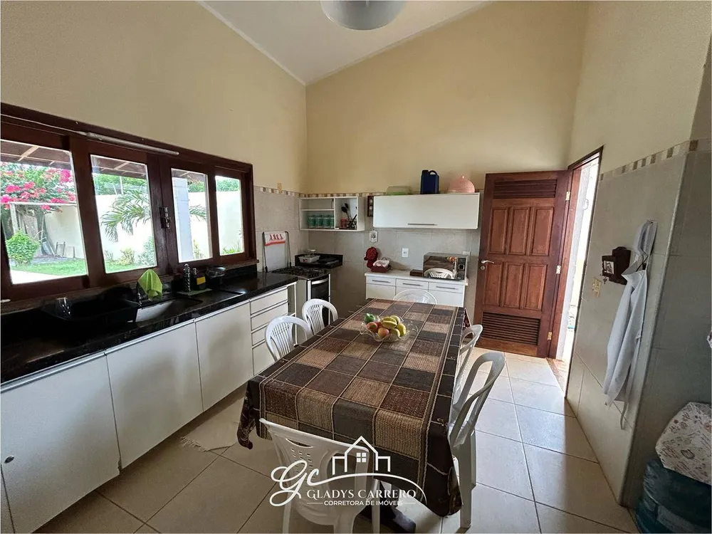 Casa, 3 quartos, 200 m² - Foto 13