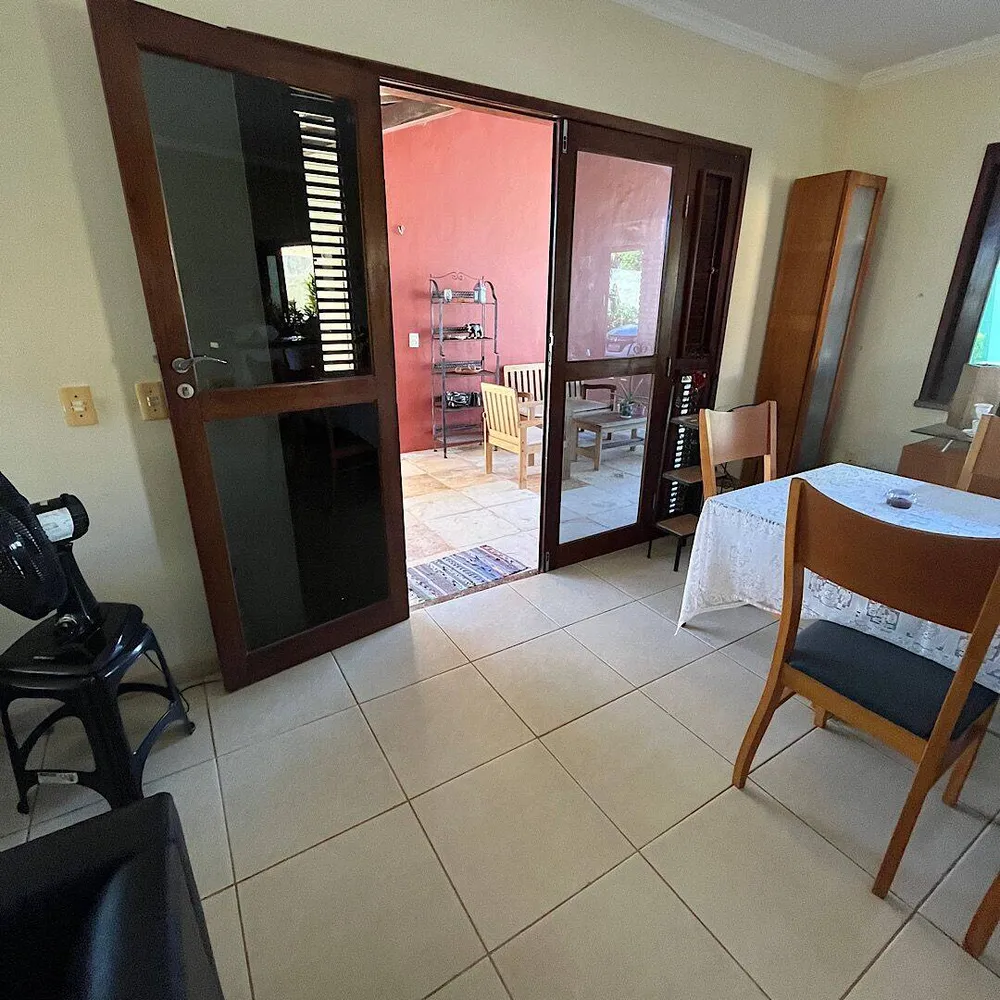 Casa, 3 quartos, 200 m² - Foto 4