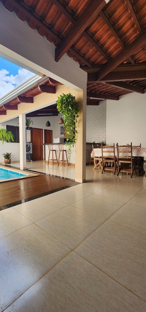 Casa, 3 quartos, 195 m² - Foto 1