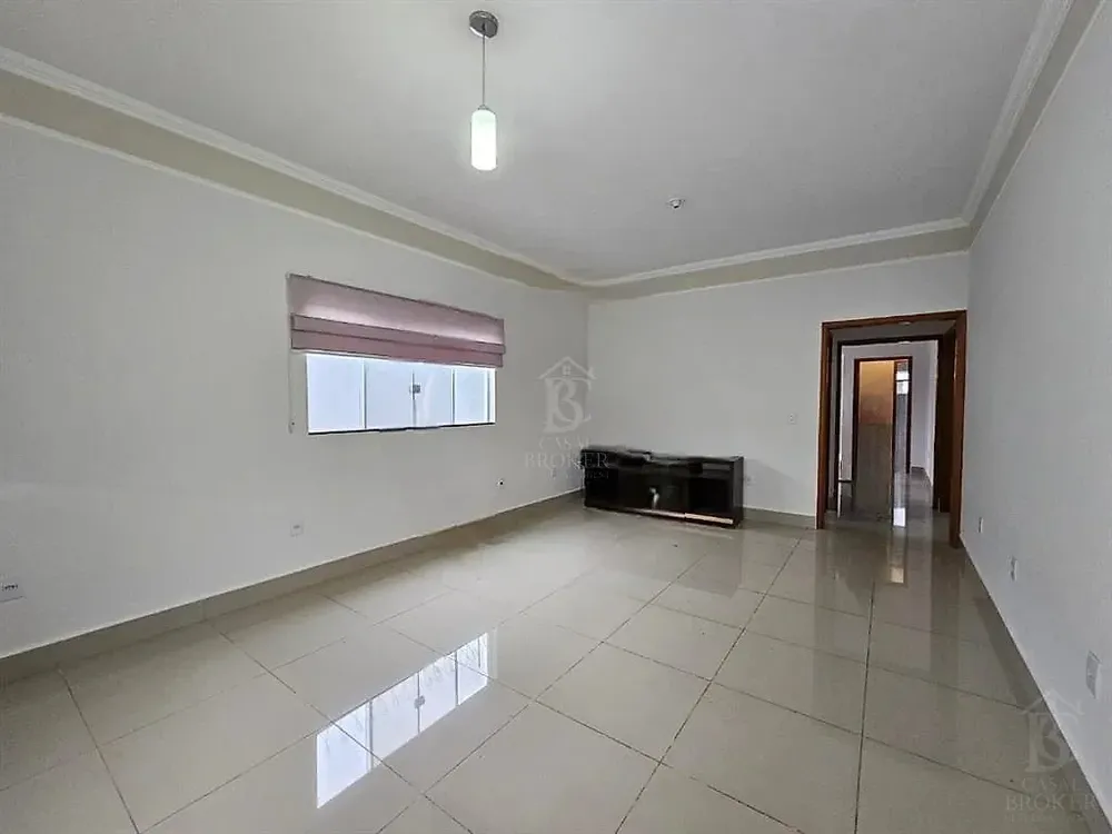 Casa, 3 quartos, 20 m² - Foto 1
