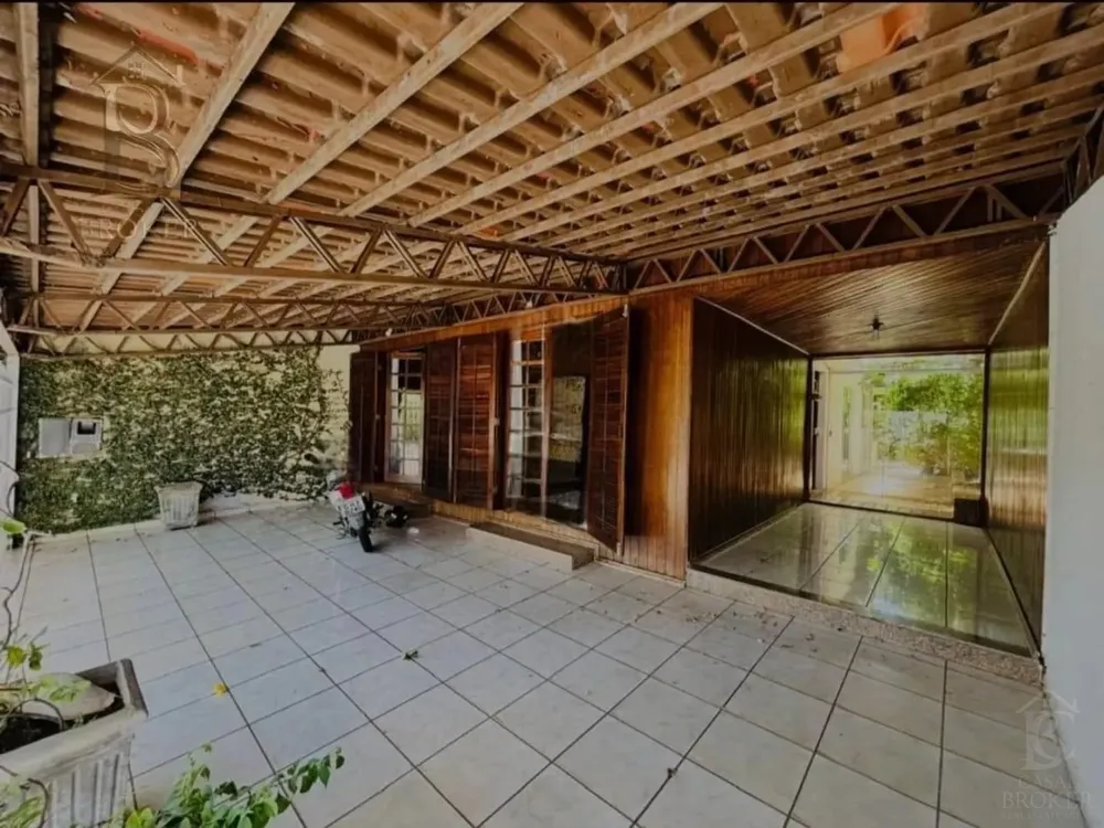 Casa, 2 quartos, 220 m² - Foto 1