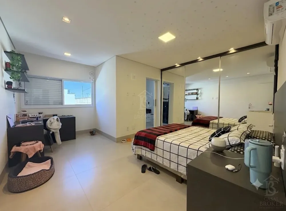 Apartamento, 3 quartos, 246 m² - Foto 3