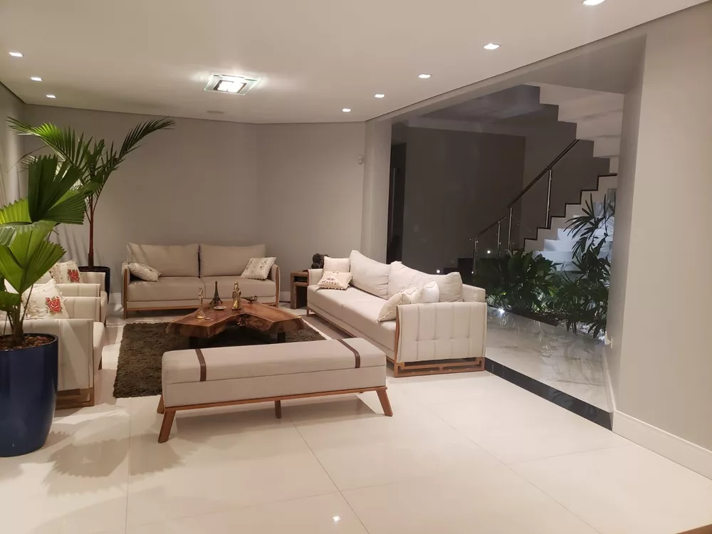 Casa à venda com 4 quartos, 420m² - Foto 3