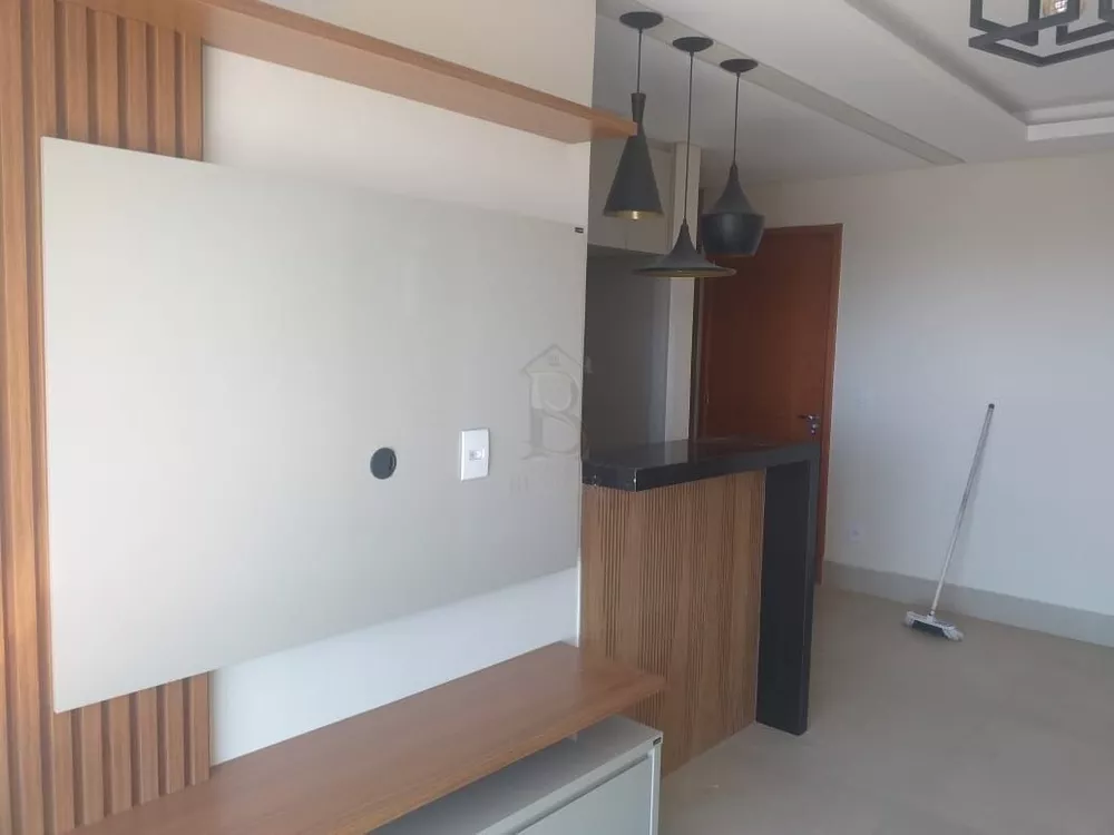 Apartamento à venda com 2 quartos, 62m² - Foto 1