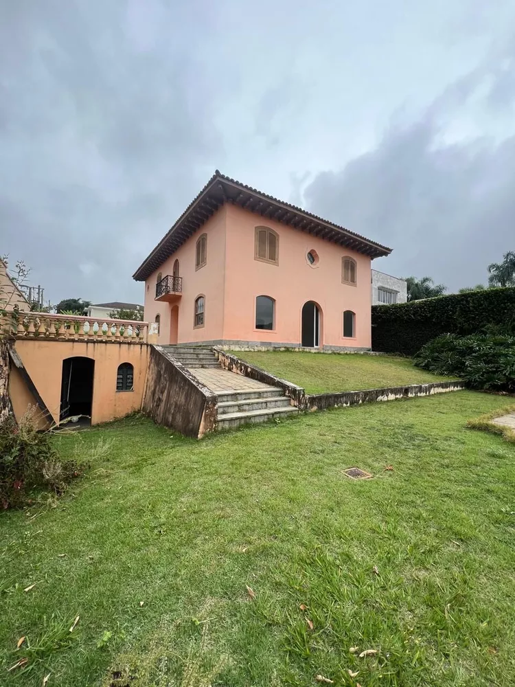 Casa à venda com 4 quartos, 500m² - Foto 2