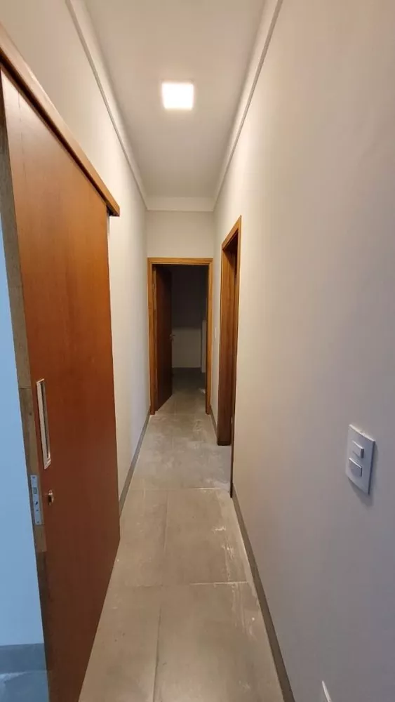 Casa à venda com 3 quartos, 168m² - Foto 3