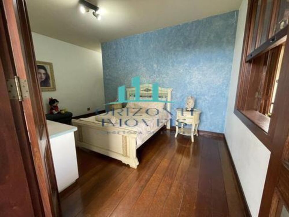 Casa, 4 quartos, 642 m² - Foto 2