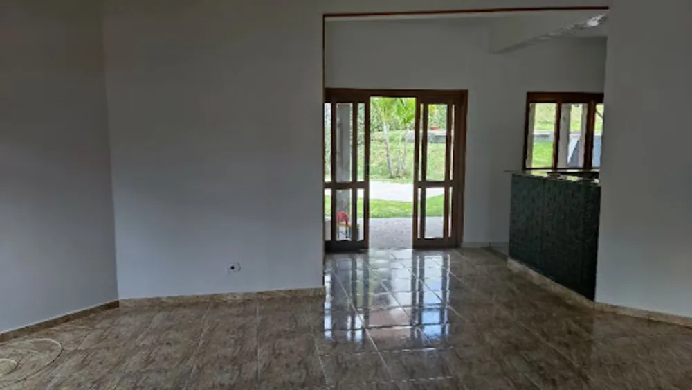 Chácara, 3 quartos, 1000 m² - Foto 2