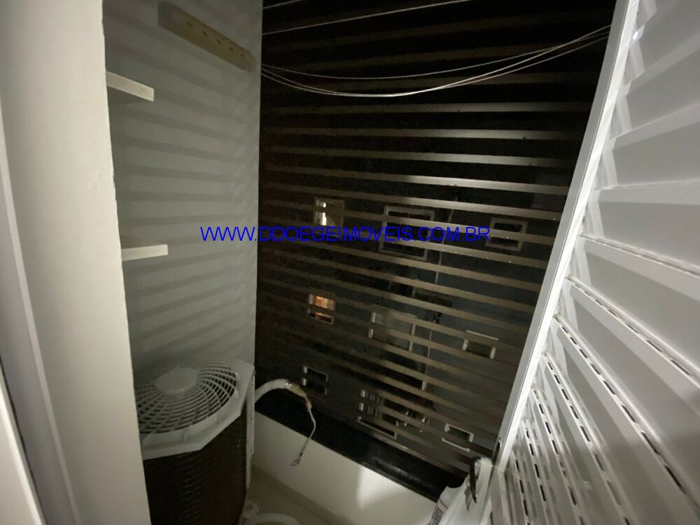 Apartamento à venda com 2 quartos, 73m² - Foto 1