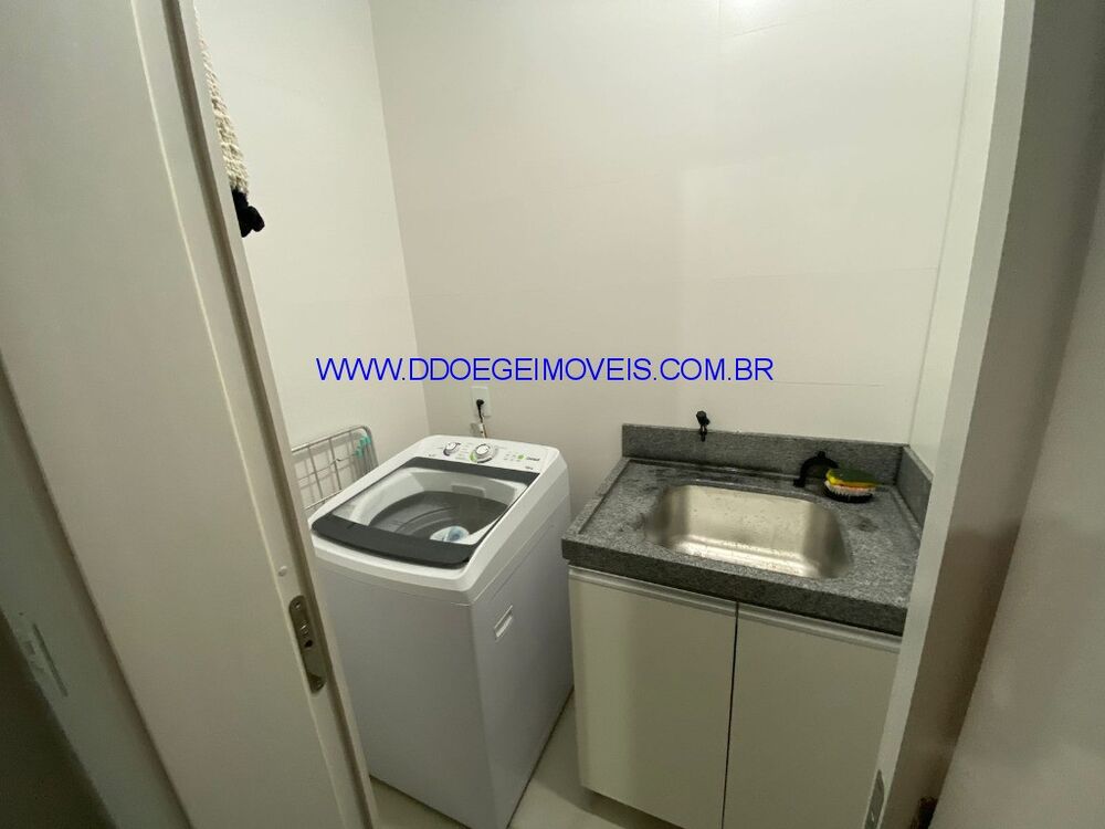 Apartamento à venda com 2 quartos, 73m² - Foto 2