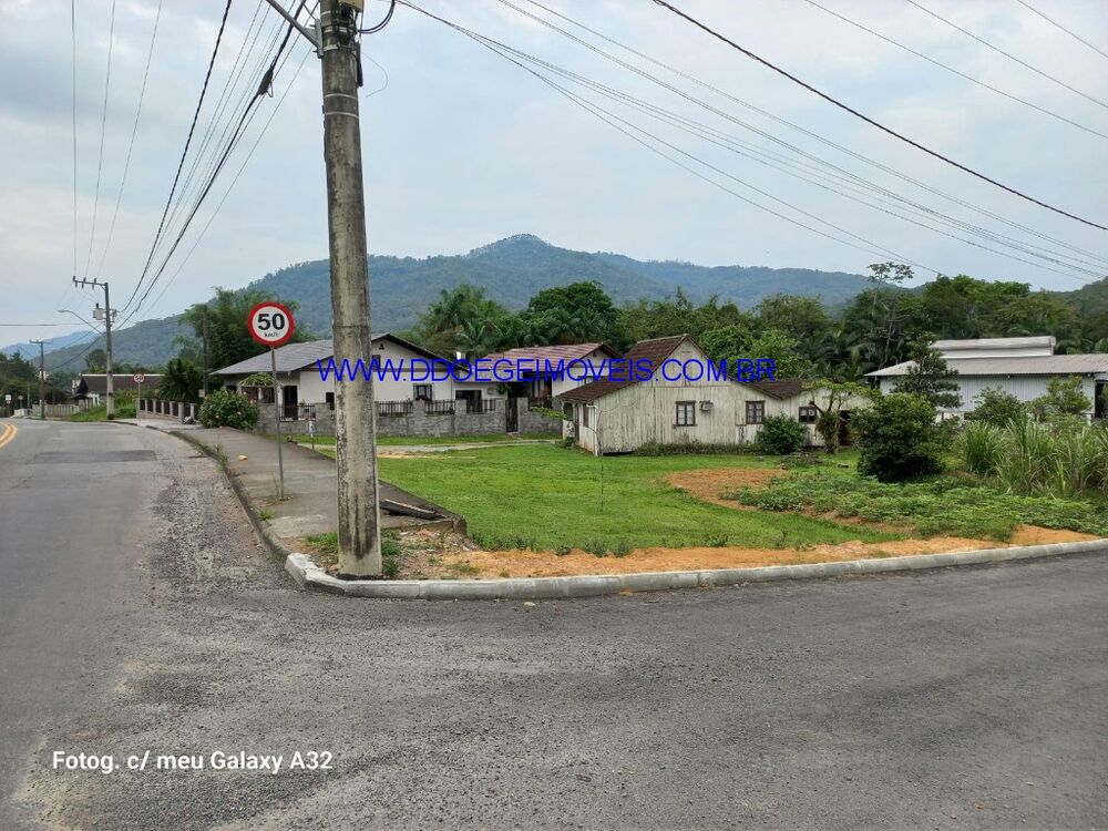 Loteamento e Condomínio - Foto 1