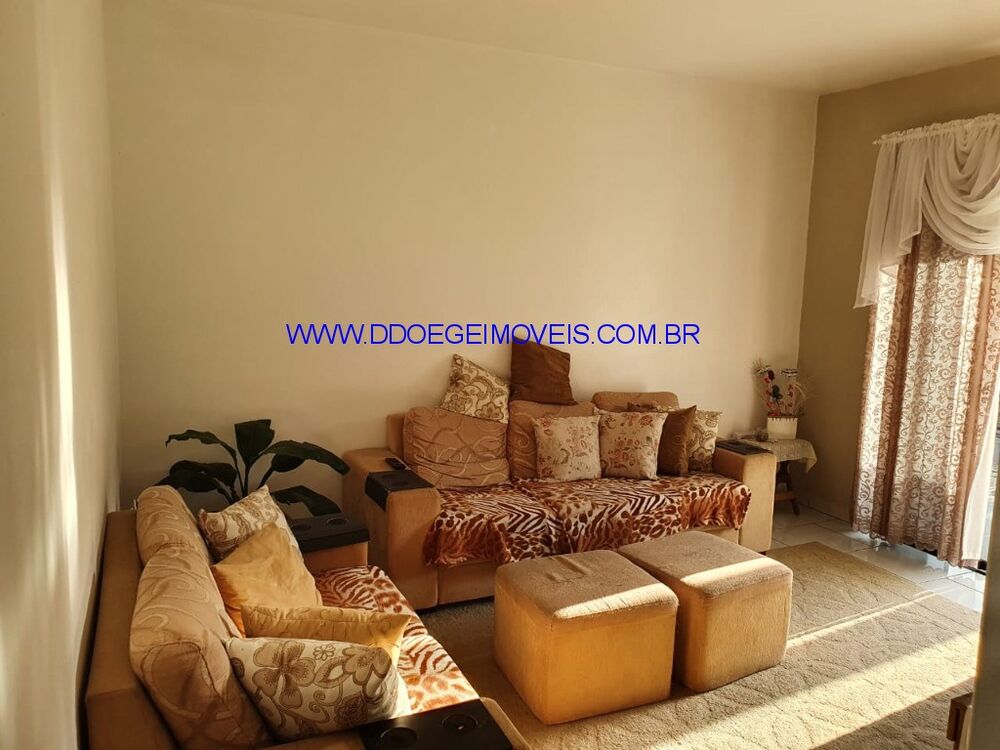 Casa à venda com 3 quartos, 450m² - Foto 3