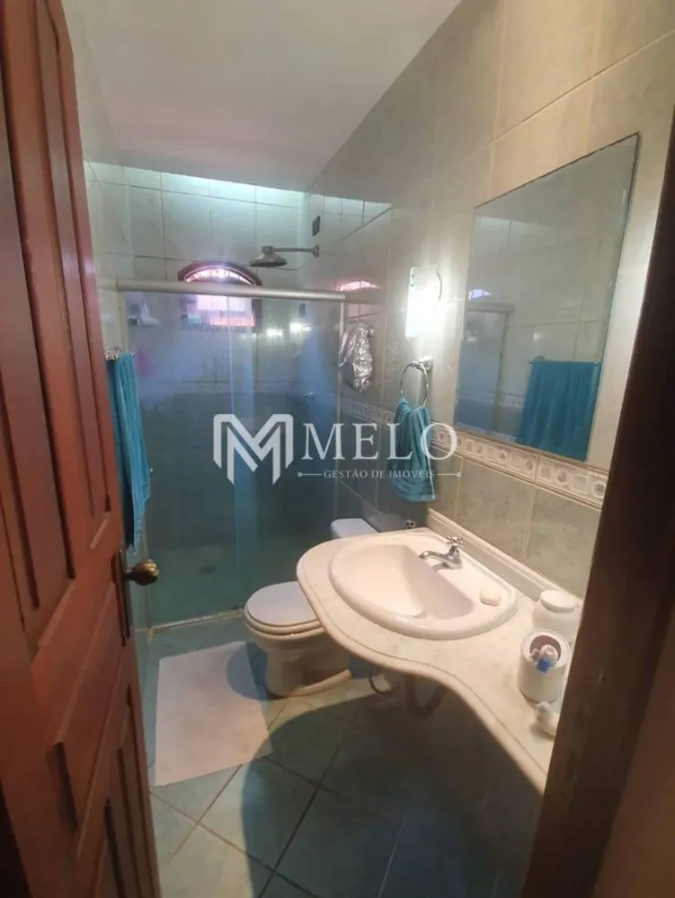 Casa, 3 quartos, 230 m² - Foto 1