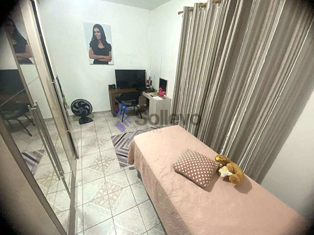 Casa, 3 quartos, 200 m² - Foto 3