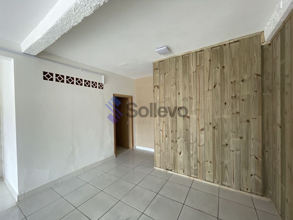 Casa, 9 quartos, 348 m² - Foto 2