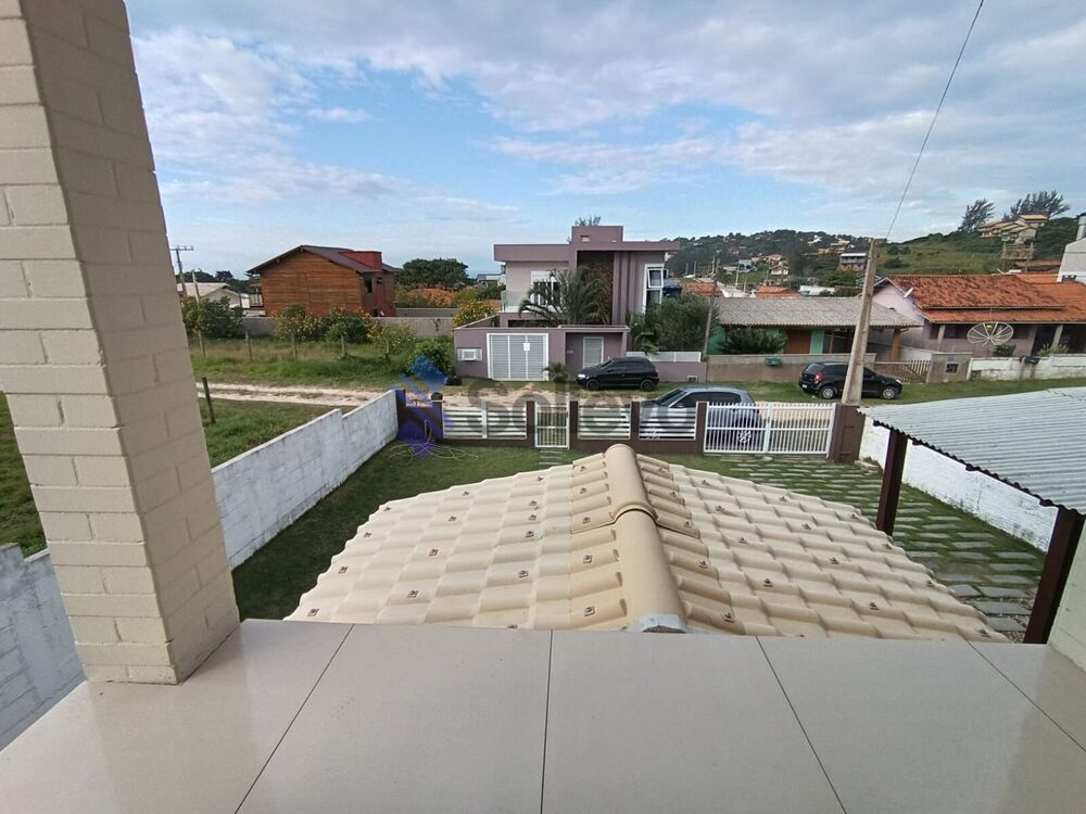 Casa à venda com 2 quartos, 60m² - Foto 13