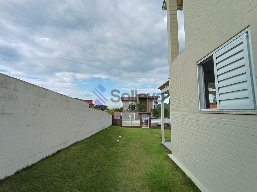 Casa à venda com 2 quartos, 60m² - Foto 15