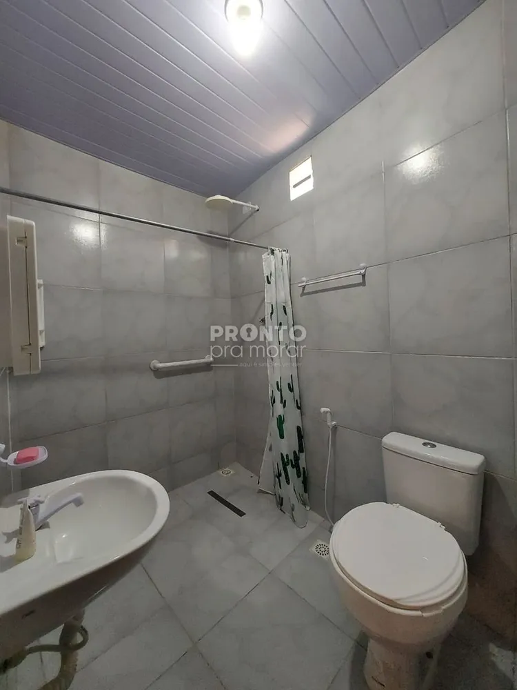 Casa, 5 quartos, 204 m² - Foto 2