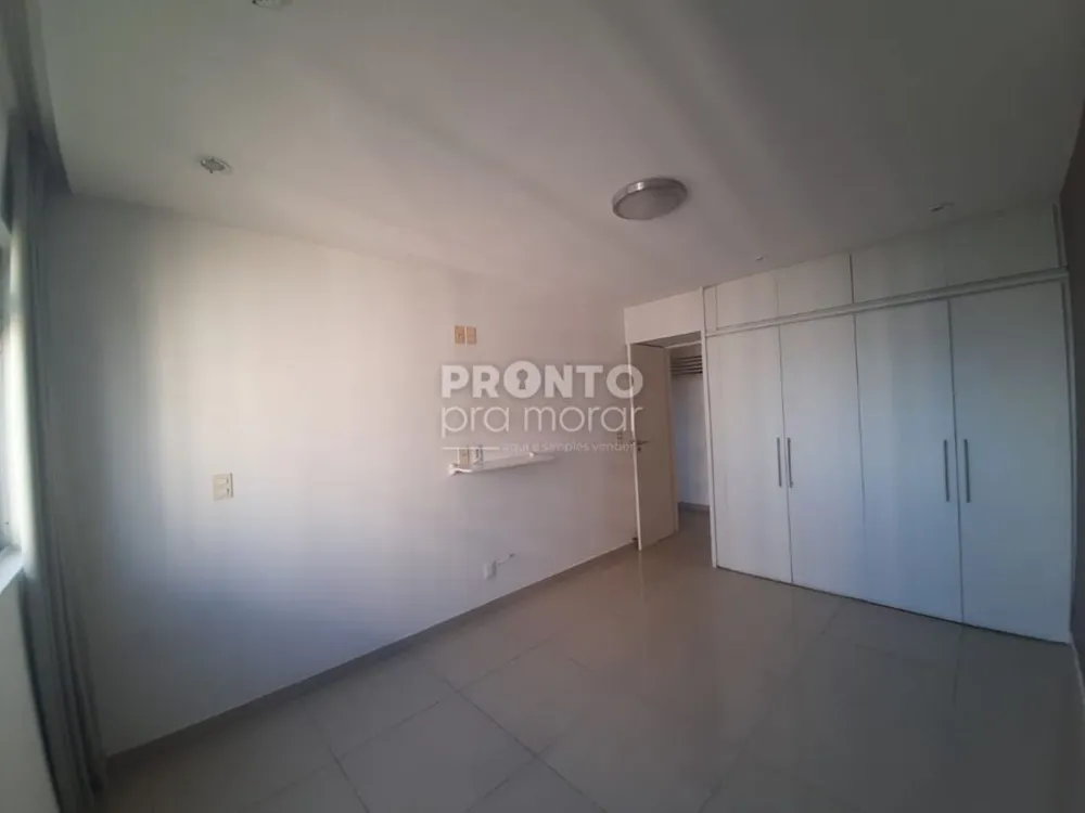 Apartamento, 3 quartos, 216 m² - Foto 1