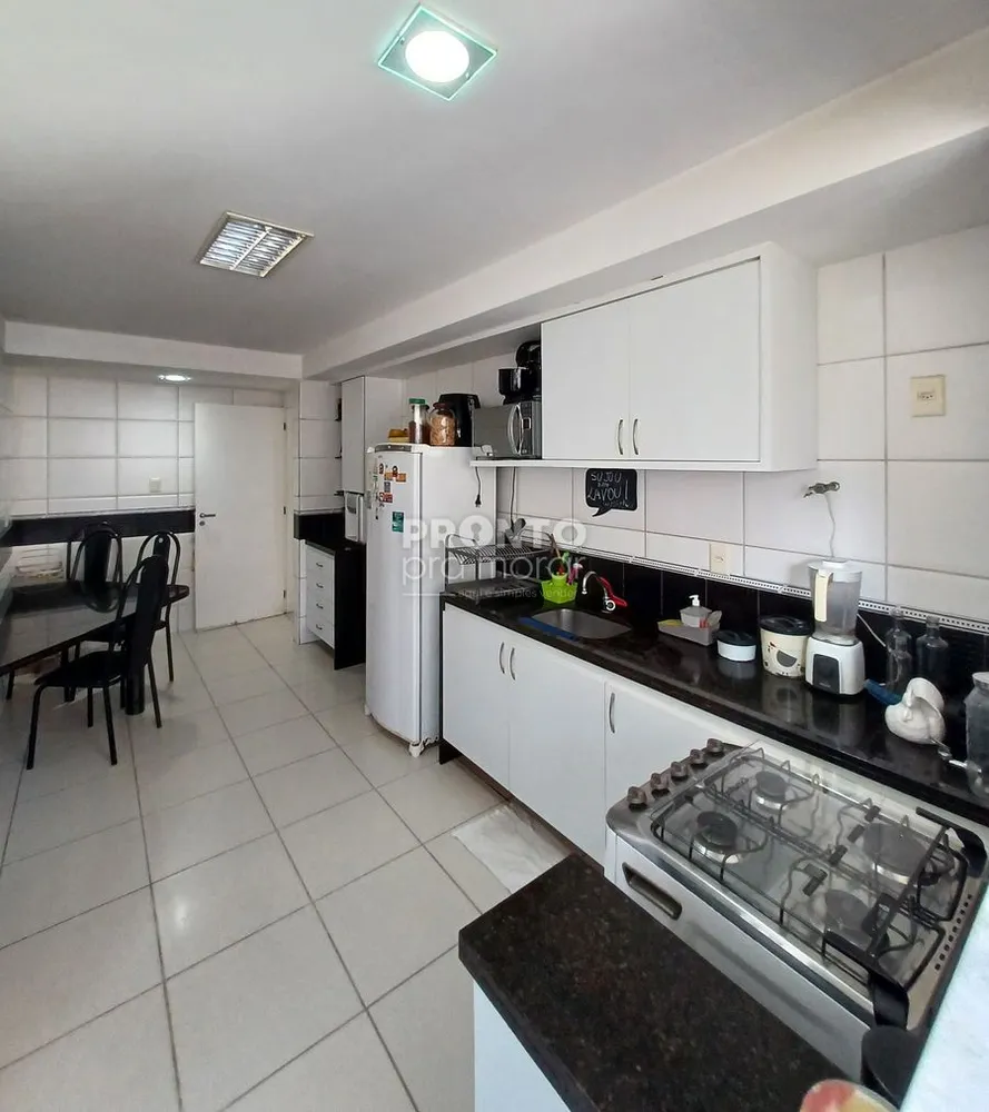 Apartamento, 5 quartos, 221 m² - Foto 3