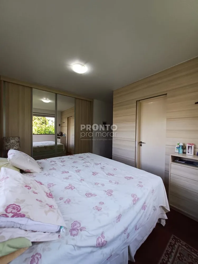 Casa, 3 quartos, 210 m² - Foto 1