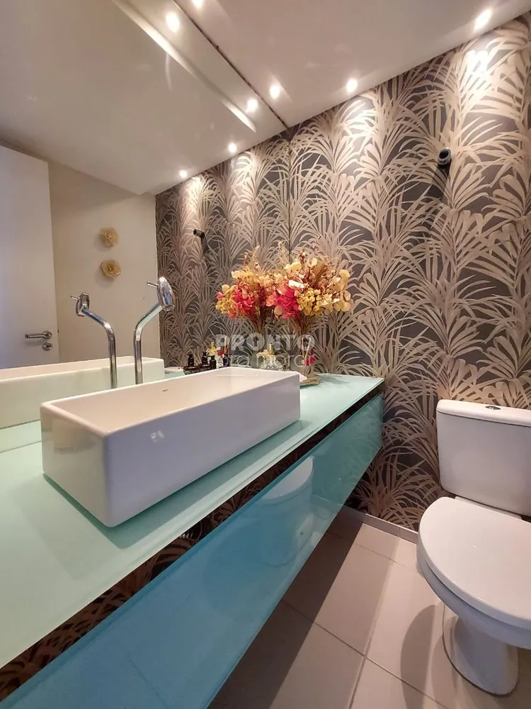 Apartamento, 4 quartos, 210 m² - Foto 1