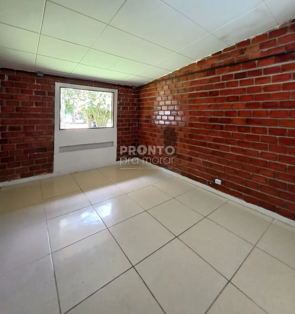 Casa, 4 quartos, 240 m² - Foto 2