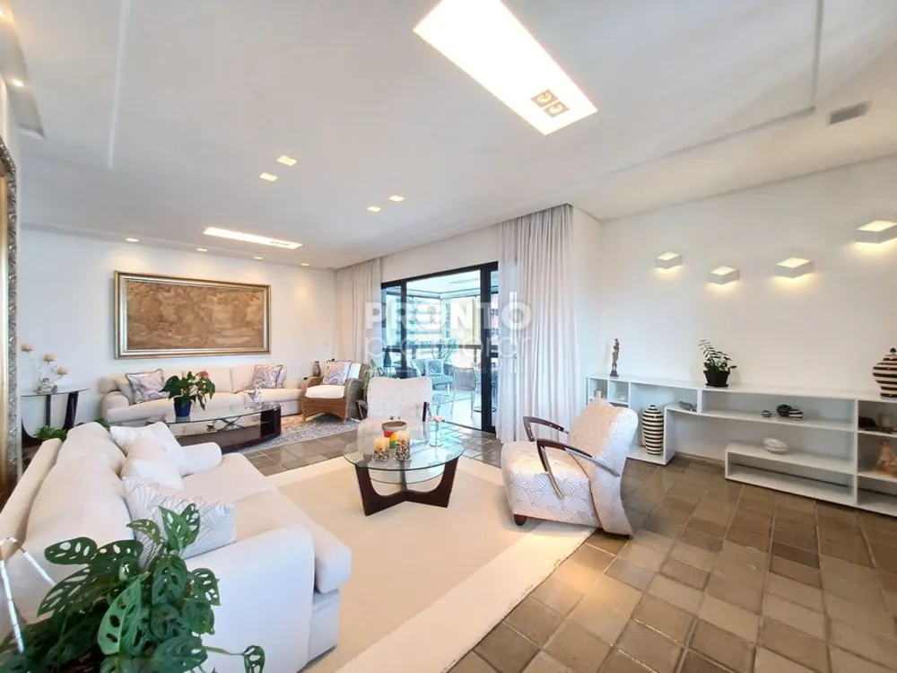 Apartamento, 4 quartos, 214 m² - Foto 1