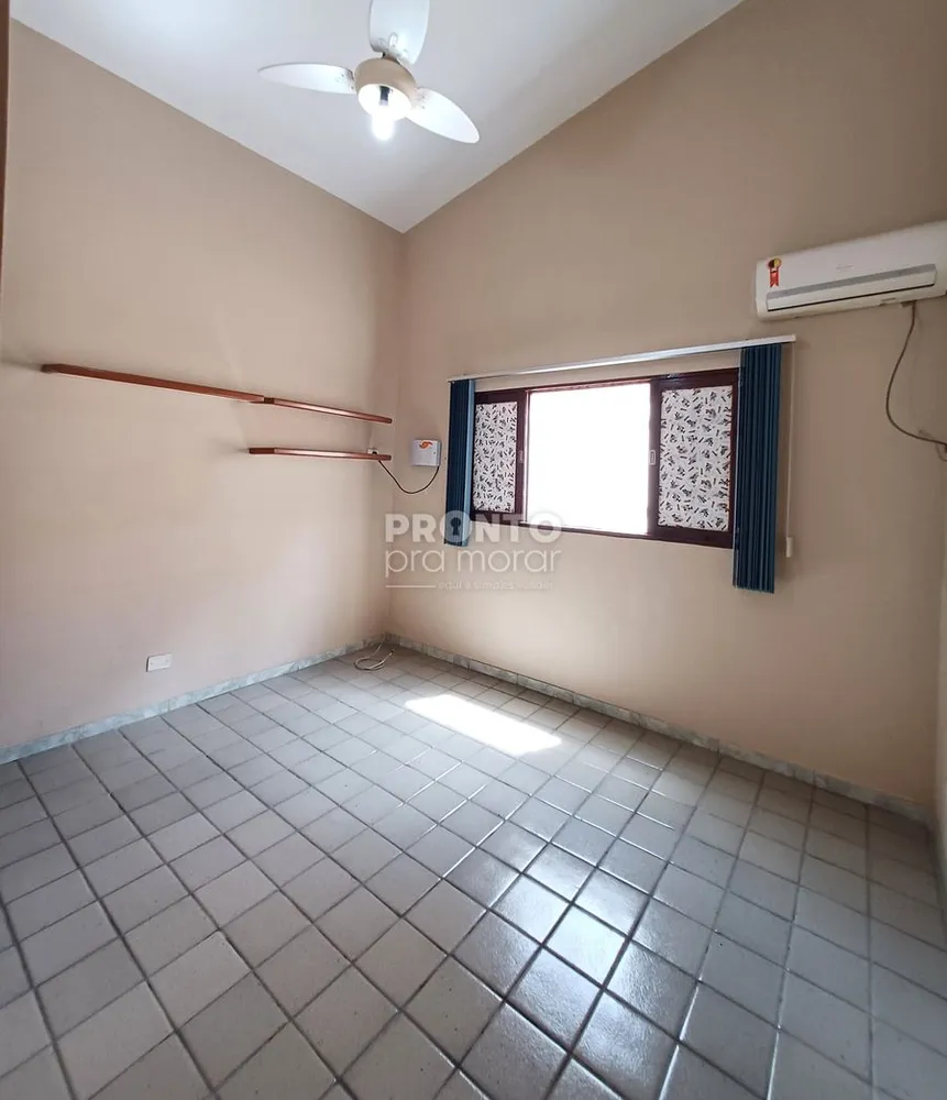 Casa, 3 quartos, 179 m² - Foto 2