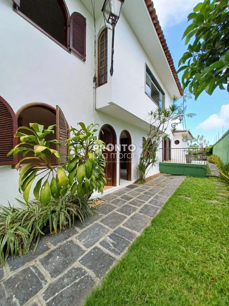 Casa, 6 quartos, 446 m² - Foto 4