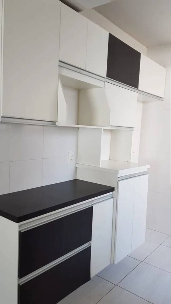 Apartamento à venda com 2 quartos, 70m² - Foto 3